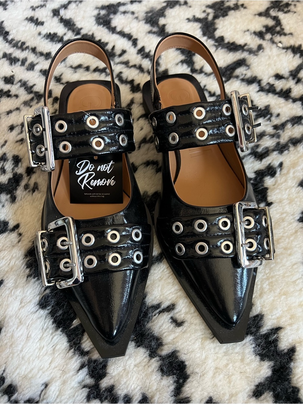 Ganni buckle flats size 40 NWT